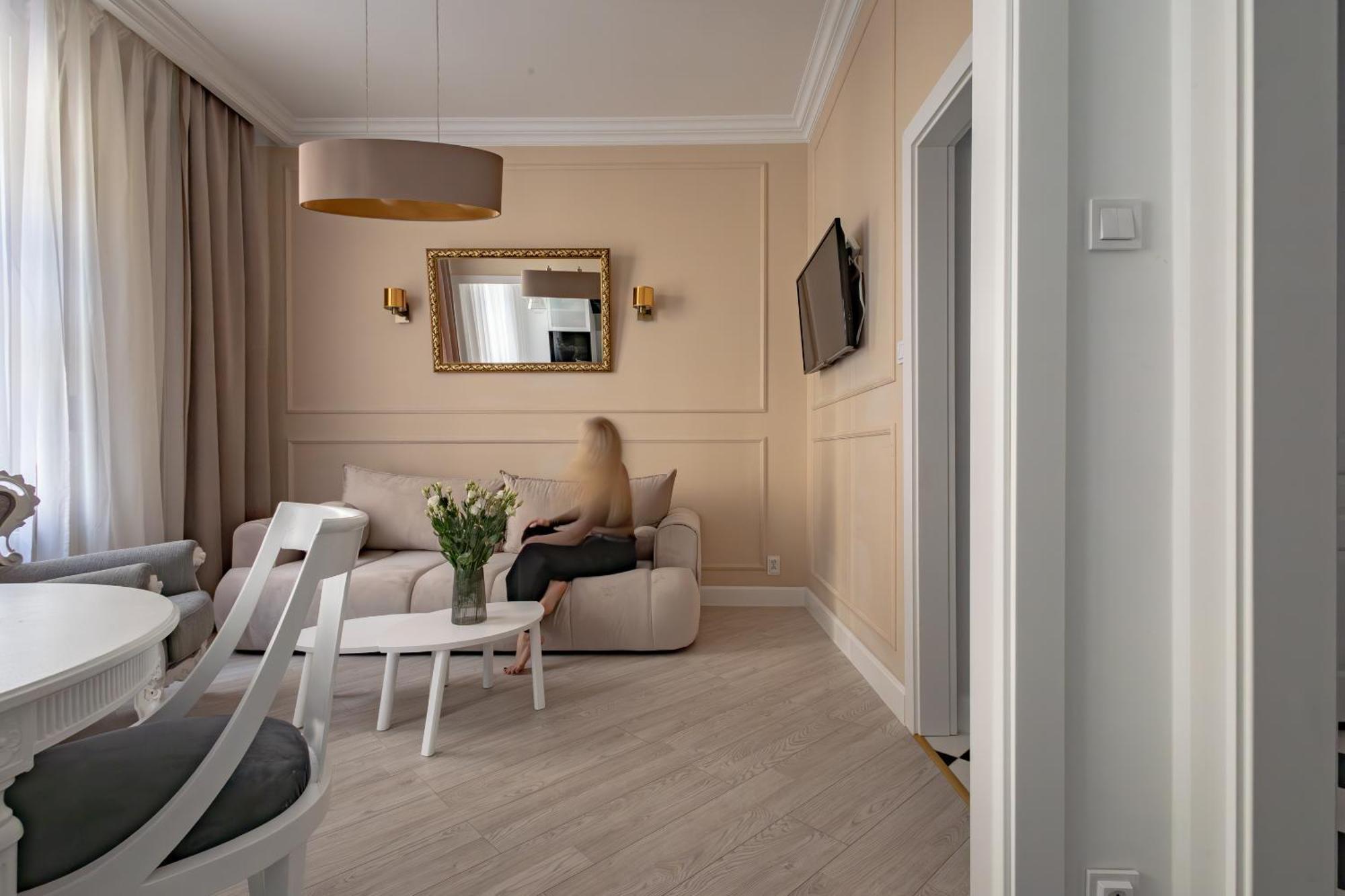 Glow Apartments - Apartment Dubaj Glamour, Ulica Dluga Old Town Γκντανσκ Εξωτερικό φωτογραφία